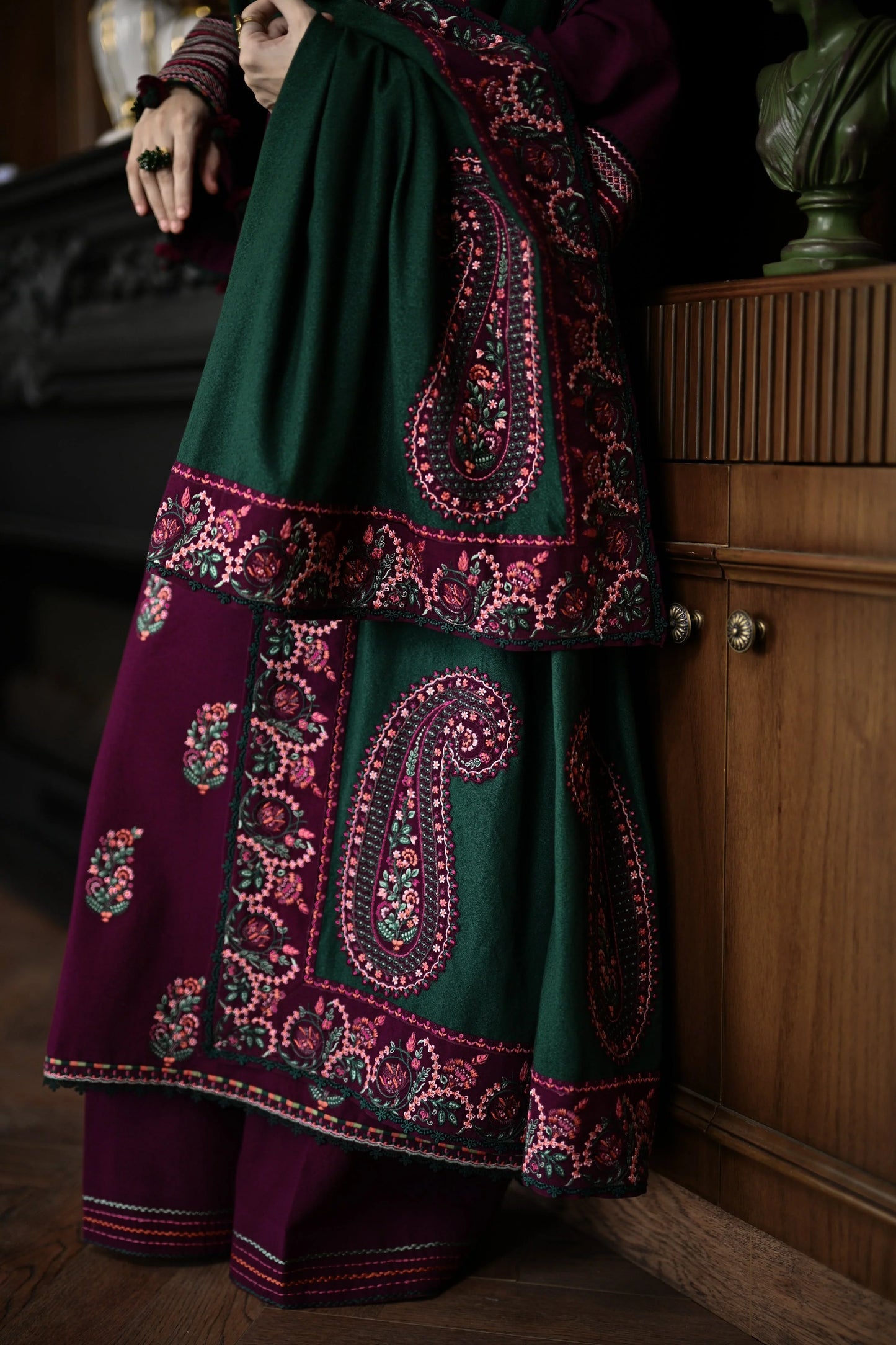 3PC EMBROIDERED DHANAK SUIT - BG849